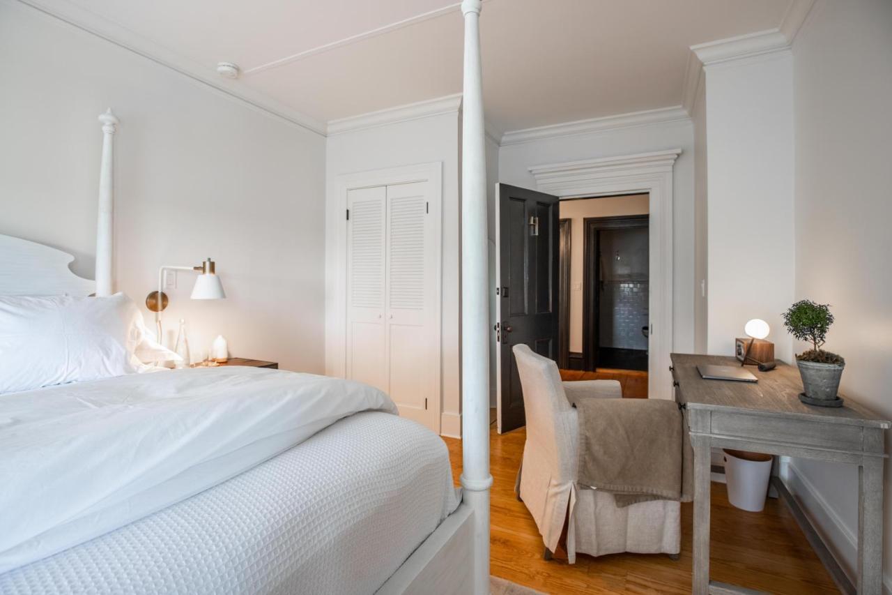 Vine & Sand--Southold Ny'S Newest B&B Eksteriør billede