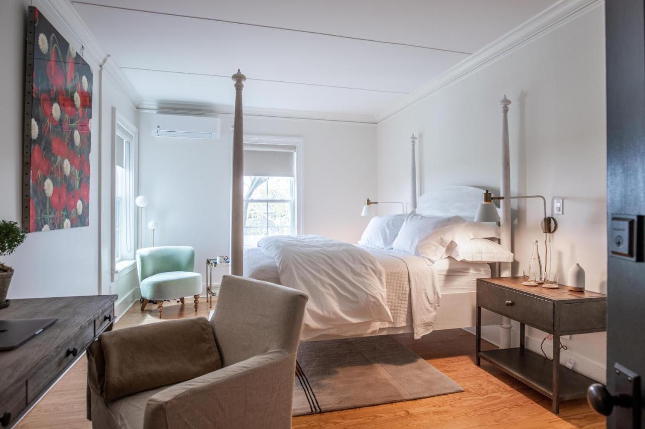Vine & Sand--Southold Ny'S Newest B&B Eksteriør billede